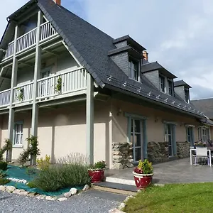  Hébergement de vacances Les écuries De Lisa - De Groupe 16 Personnes France